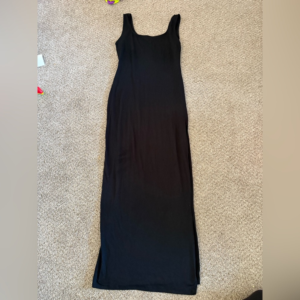 Ankle length dress (long dress)